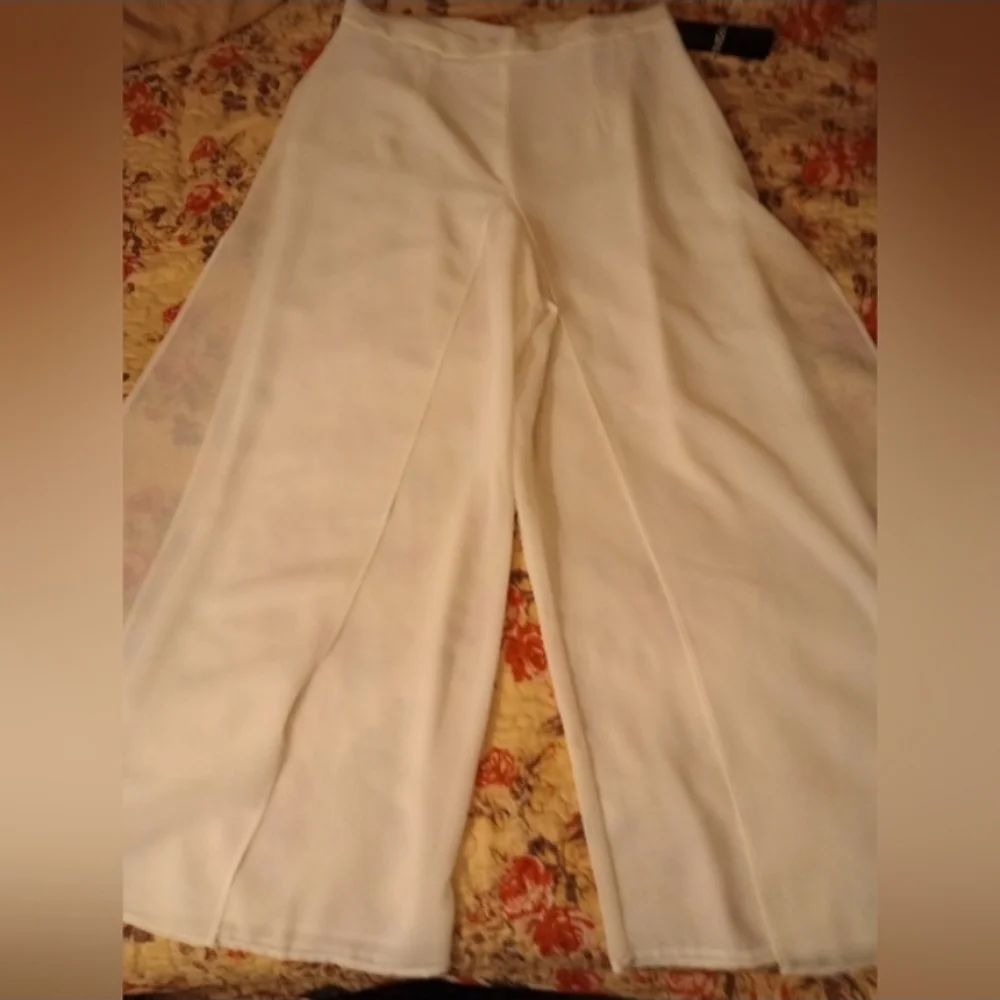 NWT Wide-Leg High Waisted Chiffon Trim White Pants Womens